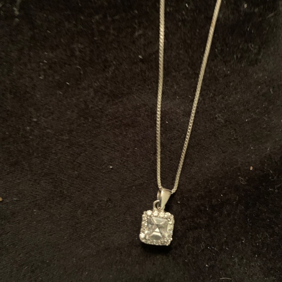 CZ square necklace - Picture 3 of 4